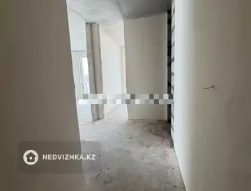 3-комнатная квартира, этаж 8 из 9, 73 м²