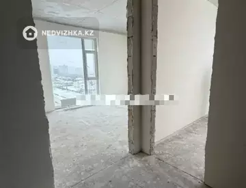 3-комнатная квартира, этаж 8 из 9, 73 м²