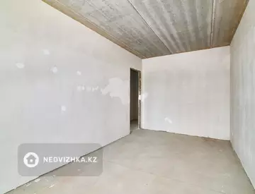 2-комнатная квартира, этаж 2 из 12, 43 м²