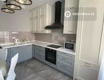 4-комнатная квартира, этаж 2 из 8, 145 м²