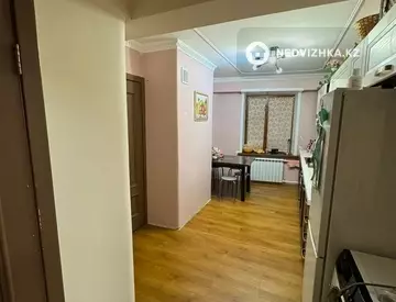 3-комнатная квартира, этаж 2 из 9, 64 м²