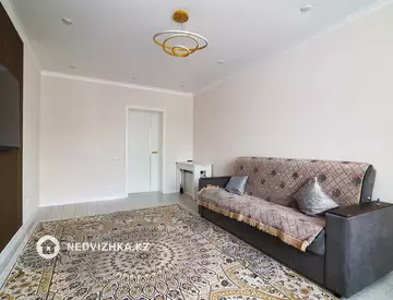 3-комнатная квартира, этаж 10 из 10, 90 м²