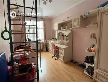 3-комнатная квартира, этаж 2 из 7, 95 м²