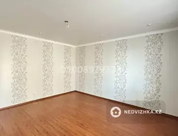 2-комнатная квартира, этаж 9 из 9, 72 м²