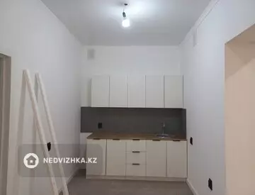 3-комнатная квартира, этаж 3 из 7, 84 м², на длительный срок