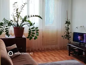3-комнатная квартира, этаж 4 из 5, 62 м²