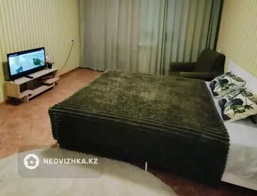 1-комнатная квартира, этаж 1 из 5, 41 м², посуточно