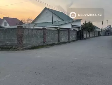 7-комнатный дом, 7 соток, 190 м²