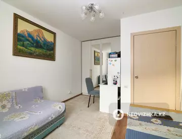 1-комнатная квартира, этаж 3 из 5, 28 м²