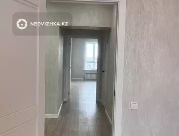 2-комнатная квартира, этаж 3 из 5, 59 м²