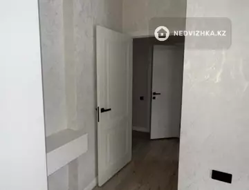 2-комнатная квартира, этаж 9 из 12, 52 м²