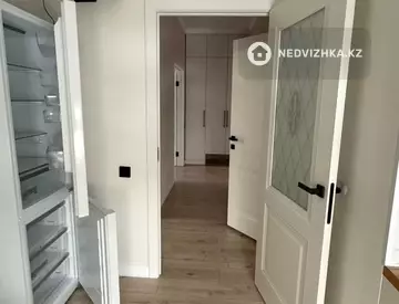 2-комнатная квартира, этаж 9 из 12, 52 м²