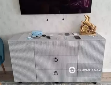 4-комнатная квартира, этаж 4 из 24, 120 м²