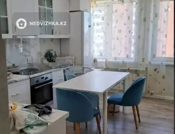 4-комнатная квартира, этаж 4 из 24, 120 м²
