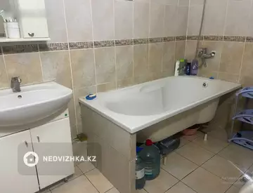 1-комнатная квартира, этаж 19 из 19, 50 м²