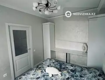 4-комнатная квартира, этаж 1 из 9, 90 м²