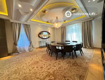 5-комнатная квартира, этаж 2 из 4, 444 м²