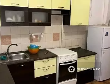 2-комнатная квартира, этаж 2 из 5, 62 м²