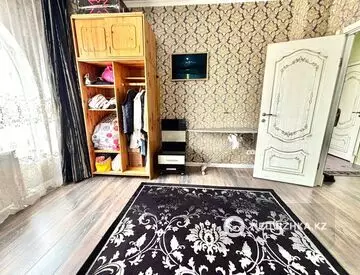 4-комнатная квартира, этаж 14 из 18, 142 м²