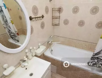 2-комнатная квартира, этаж 10 из 10, 67 м²