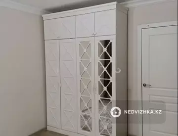 3-комнатная квартира, этаж 1 из 5, 76 м²