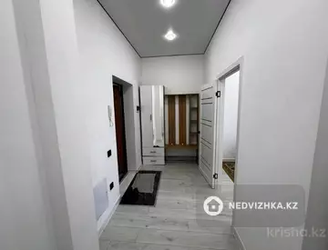 1-комнатная квартира, этаж 7 из 8, 42 м²