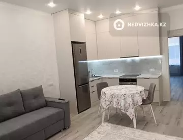 2-комнатная квартира, этаж 8 из 17, 48 м²