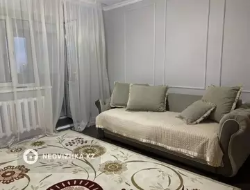 2-комнатная квартира, этаж 8 из 10, 48 м²