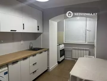 2-комнатная квартира, этаж 8 из 10, 48 м²