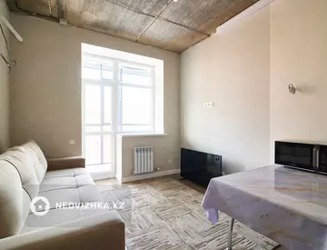 2-комнатная квартира, этаж 9 из 9, 67 м²