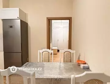 1-комнатная квартира, этаж 5 из 15, 72 м²