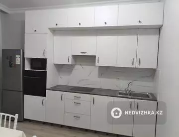 1-комнатная квартира, этаж 6 из 12, 44 м²