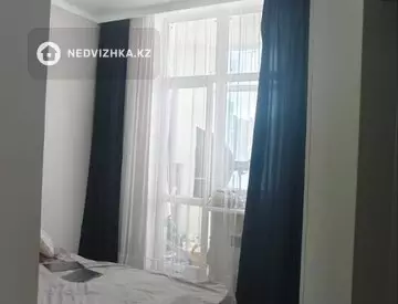 2-комнатная квартира, этаж 3 из 17, 40 м²