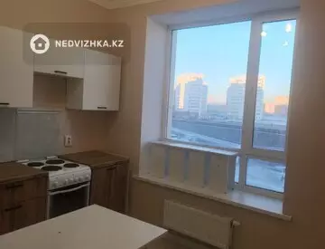 1-комнатная квартира, этаж 3 из 12, 32 м²