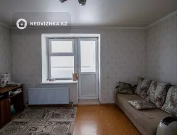 2-комнатная квартира, этаж 3 из 9, 60 м²