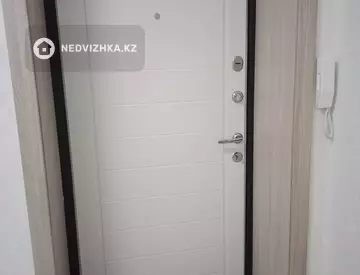 3-комнатная квартира, этаж 2 из 7, 108 м²