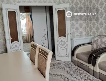 3-комнатная квартира, этаж 8 из 9, 70 м²