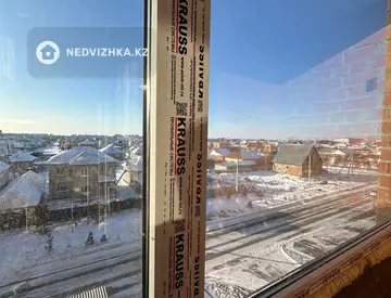 1-комнатная квартира, этаж 4 из 9, 50 м²