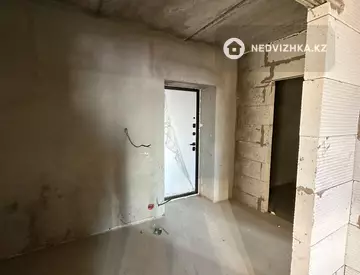1-комнатная квартира, этаж 4 из 9, 50 м²