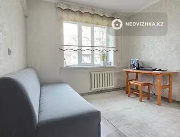 1-комнатная квартира, этаж 4 из 5, 30 м²