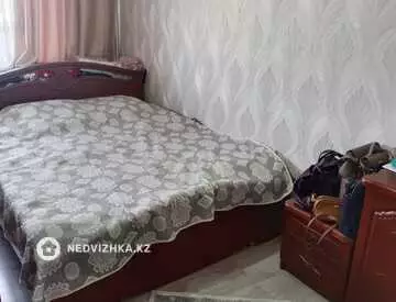 2-комнатная квартира, этаж 2 из 5, 76 м²