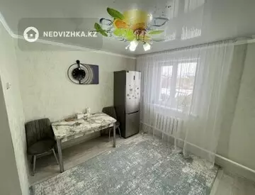 4-комнатный дом, 36 соток, 90 м²