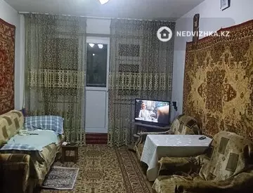 2-комнатная квартира, этаж 3 из 5, 43 м²