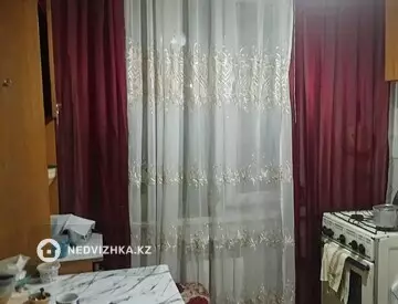 2-комнатная квартира, этаж 3 из 5, 43 м²