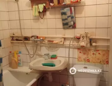 2-комнатная квартира, этаж 3 из 5, 43 м²