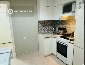 1-комнатная квартира, этаж 1 из 5, 30 м²