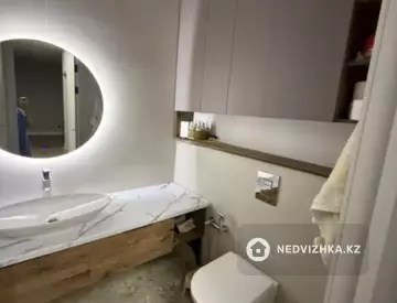 2-комнатная квартира, этаж 8 из 15, 66 м²