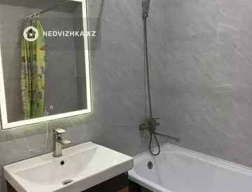 2-комнатная квартира, этаж 12 из 12, 68 м²