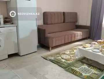 1-комнатная квартира, этаж 2 из 5, 32 м²