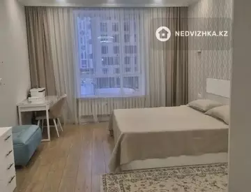3-комнатная квартира, этаж 4 из 10, 89 м²